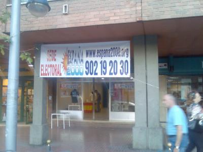 España 2000 abre sede electoral en Benidorm,